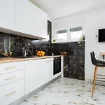 Apartman Luxury 2 Bedrooms App With Terrace In Center Old Town *