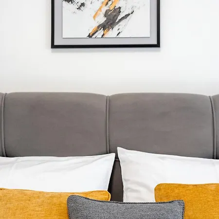 Luxury 2 Bedrooms App With Terrace In Center Old Town 스플리트