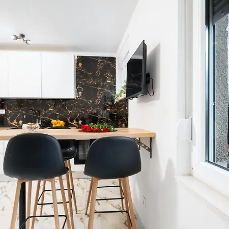 Luxury 2 Bedrooms App With Terrace In Center Old Town * 스플리트